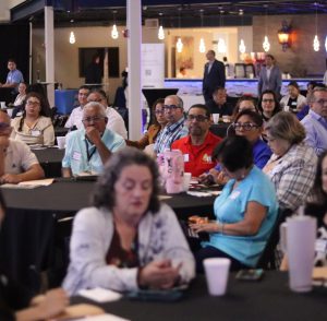 Hola Emprende - Duval Conference 2025